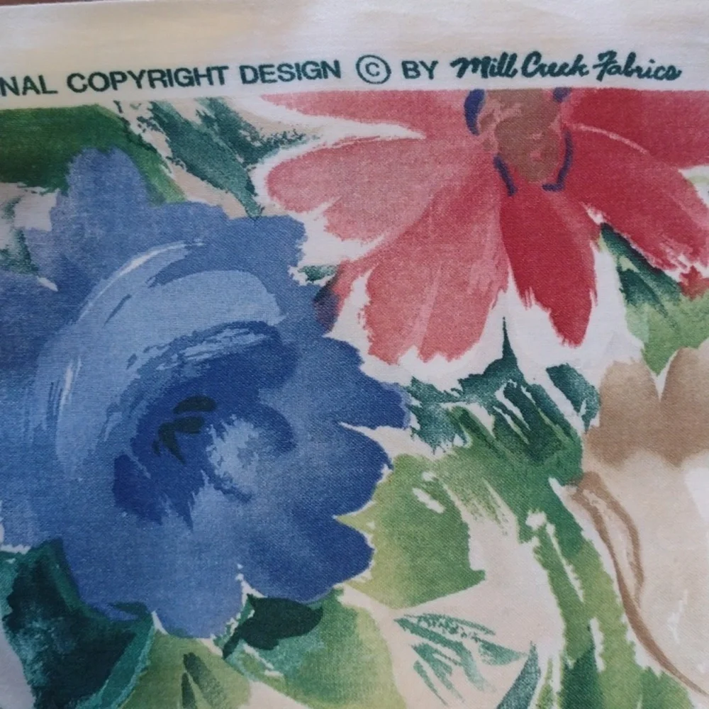 Vintage Mills Creek Fabrics Party Time Large Floral Chintz Scotchgard 5 Yards